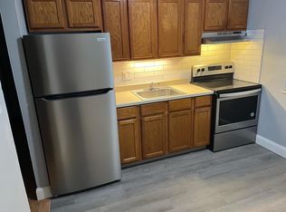 406 San Juan Dr #B, Saint Charles, MO 63303