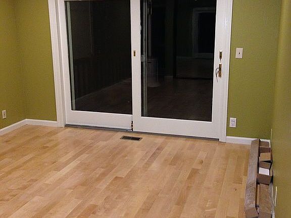 5th image of 630 Missouri St