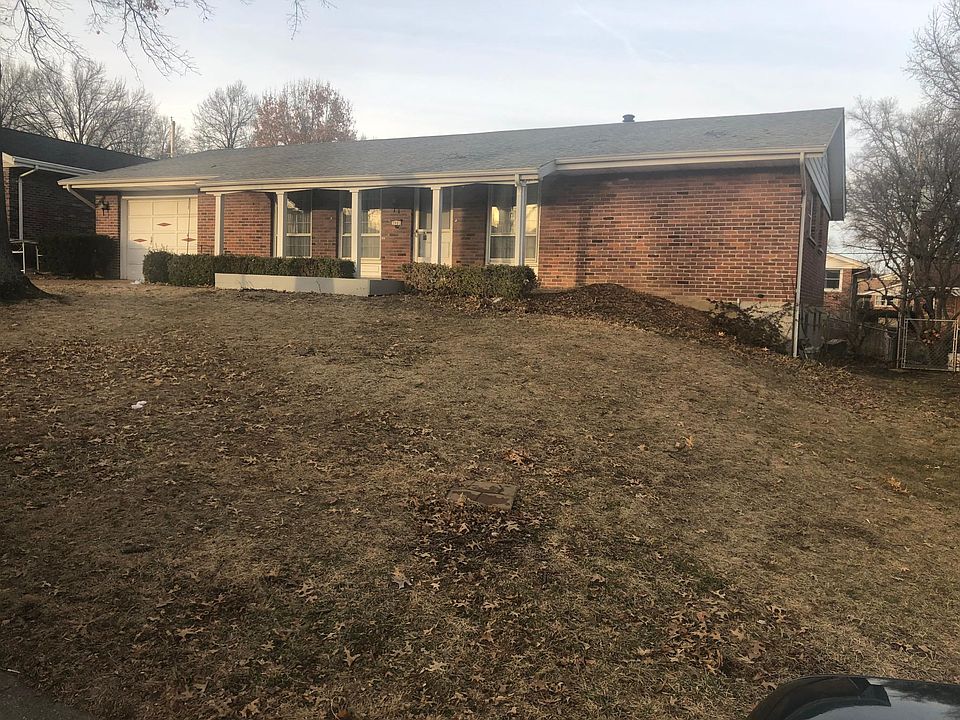 2nd image of 3901 Jacinto Dr