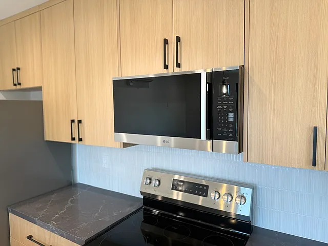 105 E El Portal #H — Photo 15