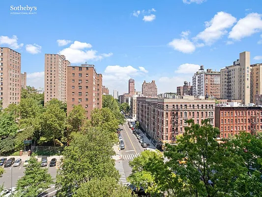Rented by Sotheby's International Realty | media 13