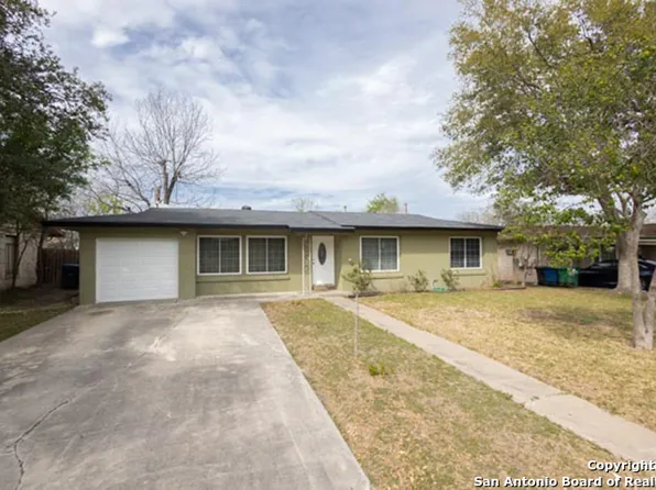 447 SHANNON LEE ST, San Antonio, TX 78216