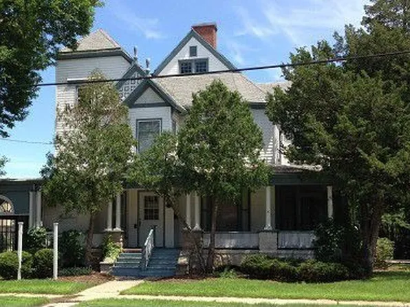 423 Bluff St, Beloit, WI 53511