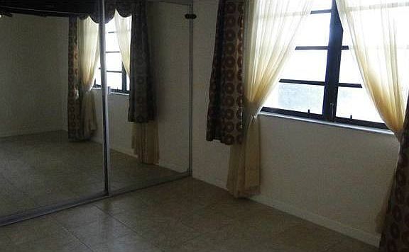 4th image of 110 S Shore Dr APT 2B