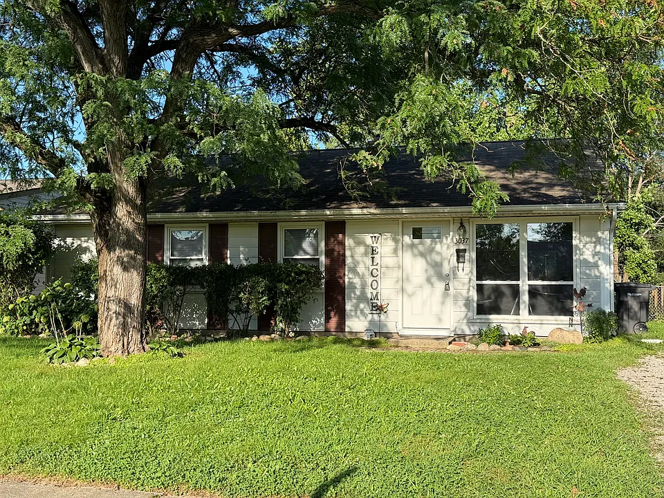 3037 Pokagon Dr