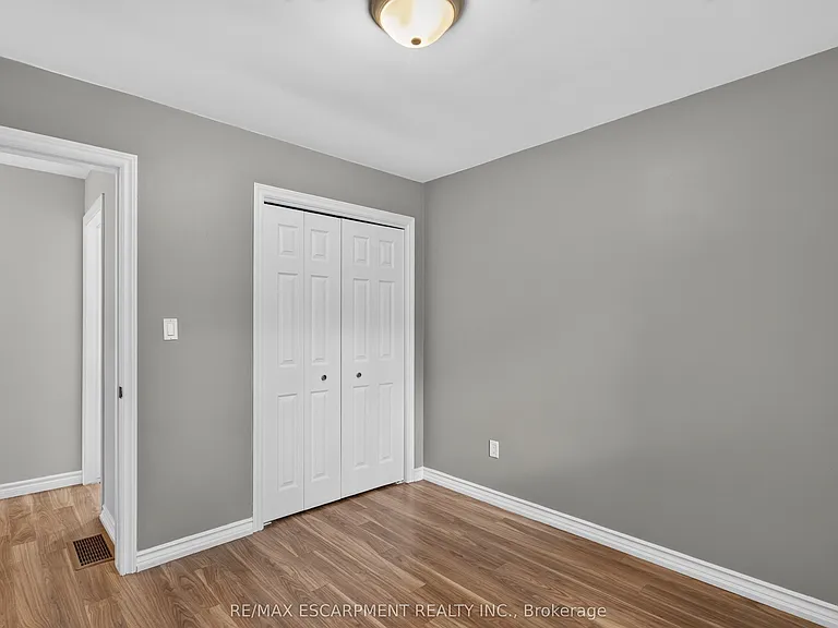 294 Jones Rd #1 — Photo 17