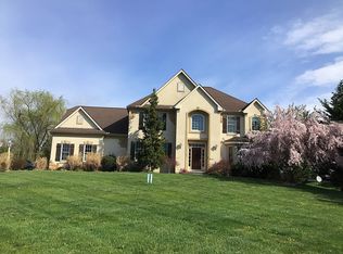949 Buckwalter Rd, Lititz, PA 17543