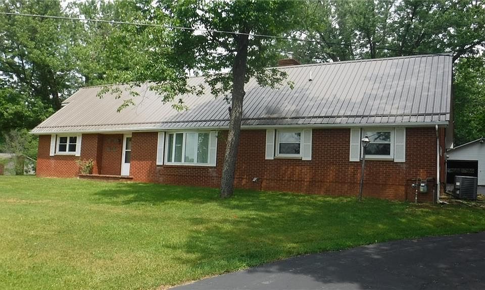 1st image of 4252 N Centennial Dr
