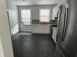 6720 Kennedy Blvd E, West New York, NJ 07093