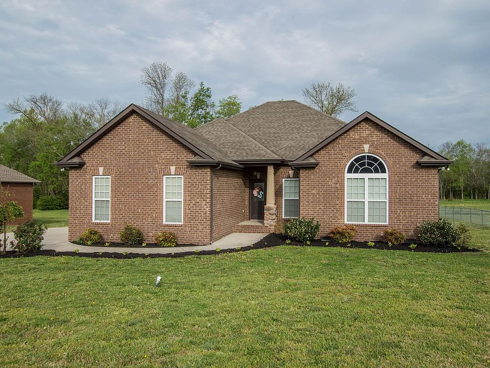 1st image of 152 Auburn Hills Dr