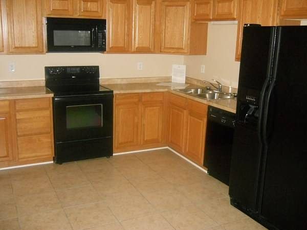 2nd image of 2721 Asperity Ln