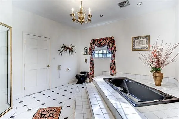 17 Webster St #1 — Photo 24