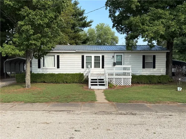 404 S Lincoln St, Palestine, IL 62451