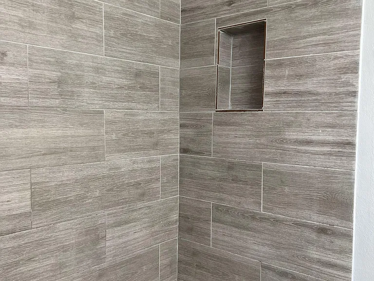2203 Tolosa Dr — Photo 12