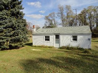 2655 Norvell Rd, Grass Lake, MI 49240