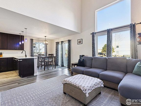 5th image of 553 W 114th Way