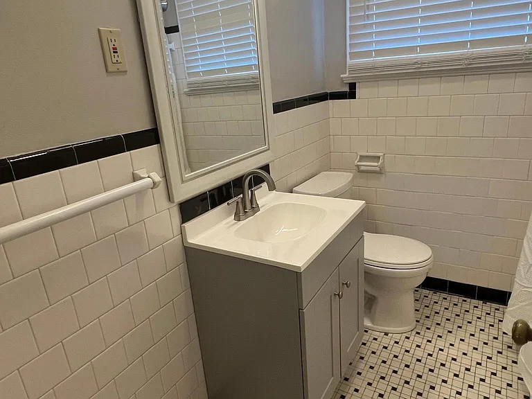 7703 Green St — Photo 10