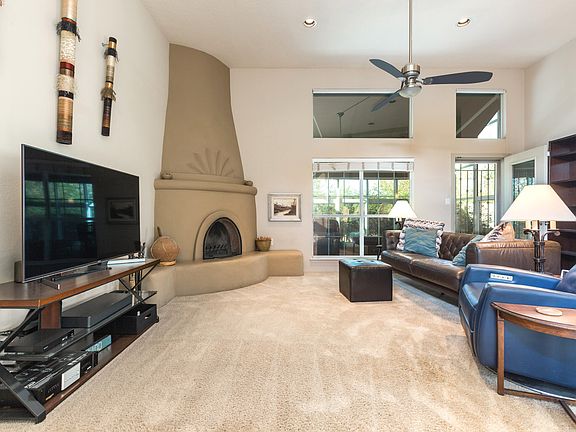 4th image of 2452 Plaza Vizcaya NW