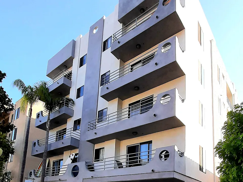 Sierra Apartments, LLC