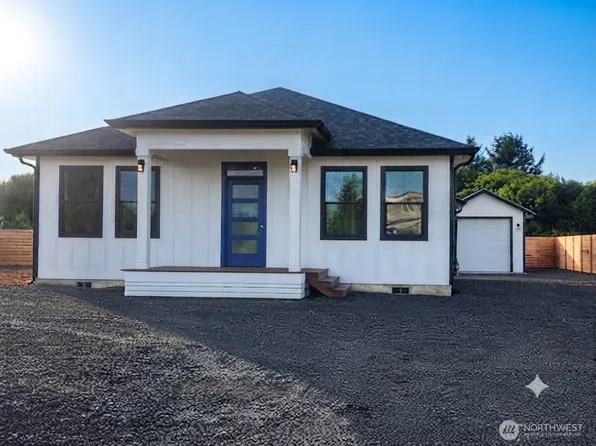 446 Salina Cruz Avenue SW, Ocean Shores, WA 98569