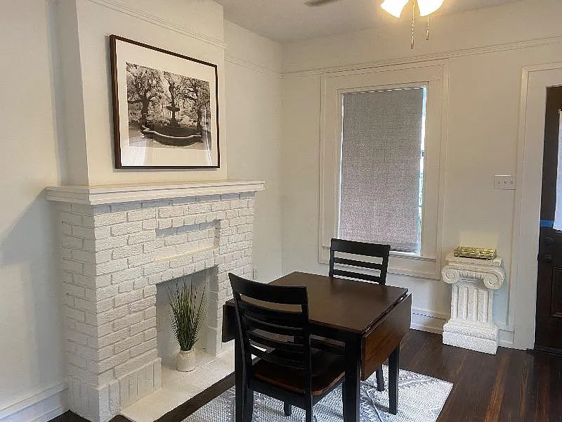Building Photo - 2916 Cadiz St