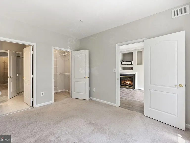 20903 Cedarpost Sq #201 — Photo 27