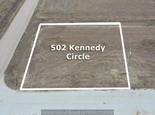 502 Kennedy Cir, Palmer, NE 68864