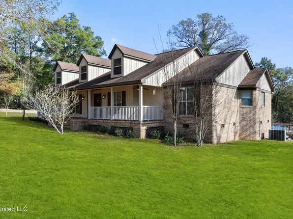 139 Lakota Hls, Lucedale, MS 39452