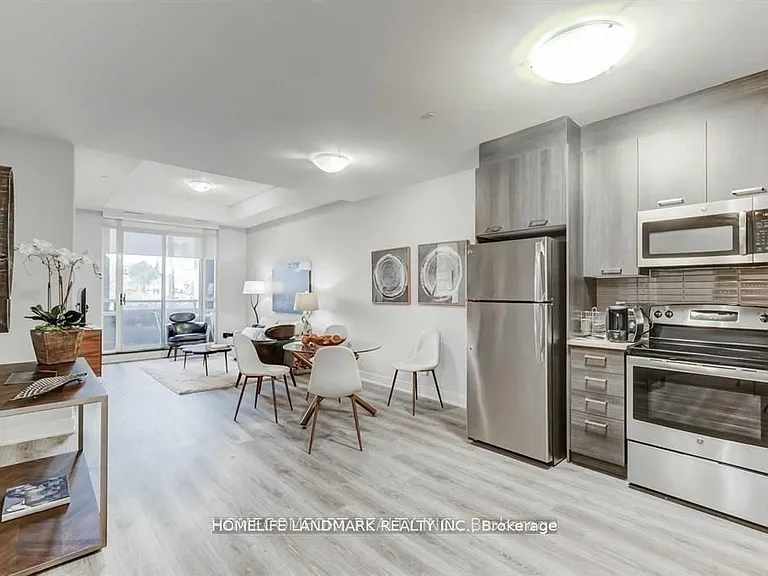 150 Main St W #707 — Photo 1