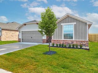 2205 Scarlet Ln, El Reno, OK 73036