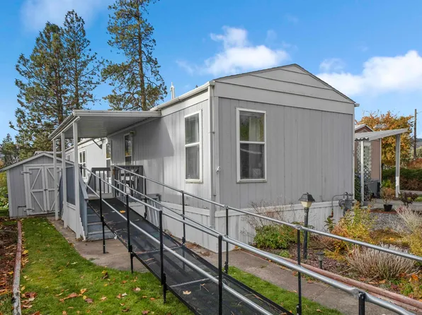 2601 N Barker Rd Trailer 74, Otis Orchards, WA 99027