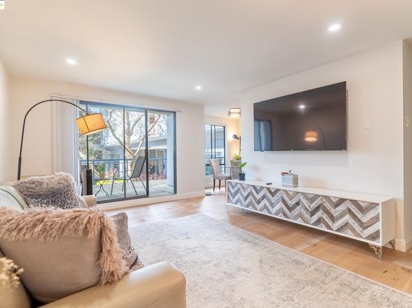 8 Captain Dr #E261, Emeryville, CA 94608