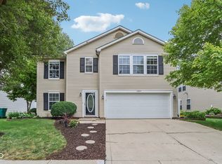 10287 Hatherley Way, Fishers, IN 46037