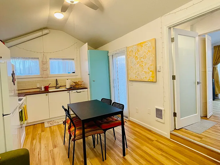 3405 NE 80th Ave #B — Photo 7
