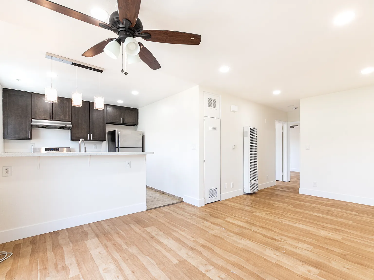 2 bed, 750 sqft, $2,150 — Photo 2