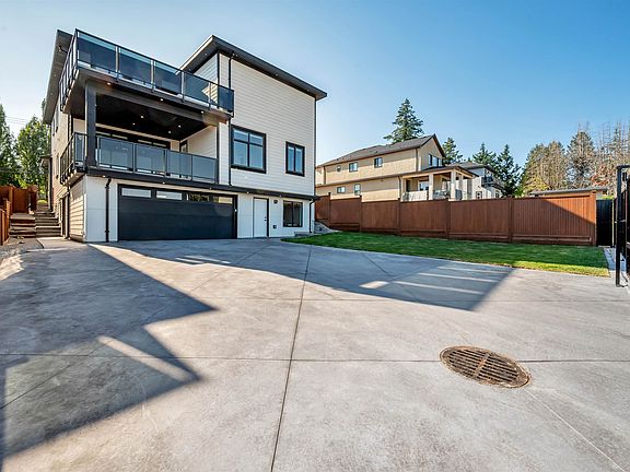 4th image of 5718 144th St