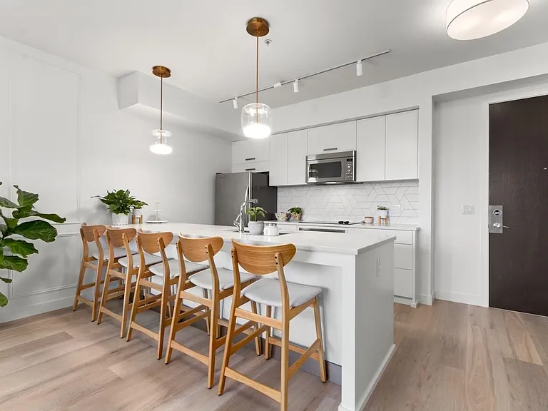 3333 Main St #421 — Photo 9