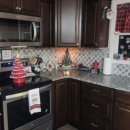 Kitchen decorated for ??