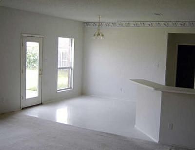 3rd image of 203 Harvest Bend Dr