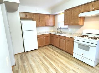 Hampton Homes, Milwaukee, WI 53225