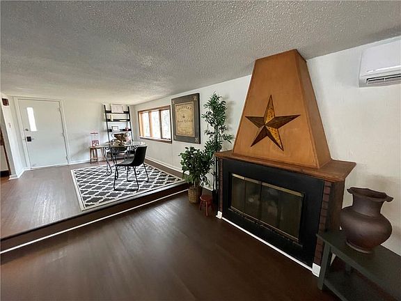 5th image of 6641 Washington St