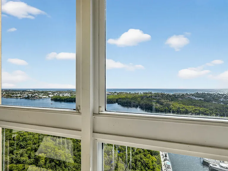 700 E Boynton Beach Blvd #Penthouse 2 — Photo 26