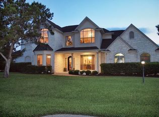 111 Barbie Ct, Lakeway, TX 78734