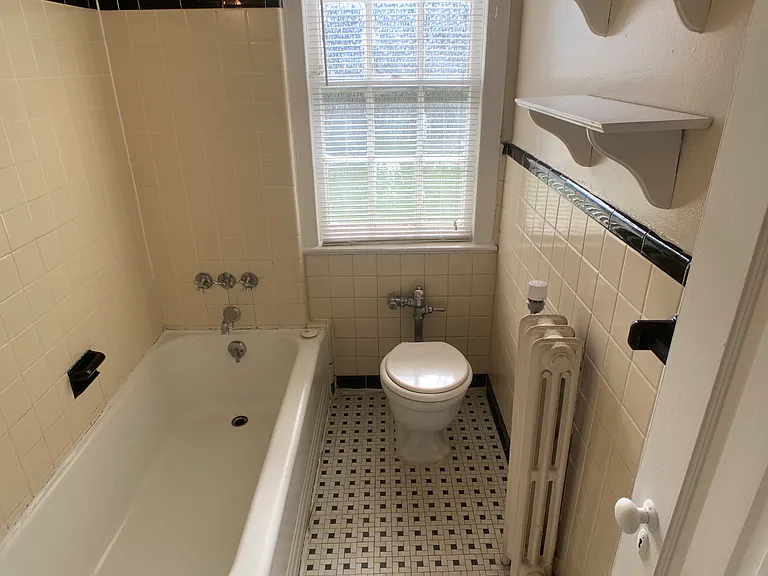 2828 Thornhill Rd #302B — Photo 25