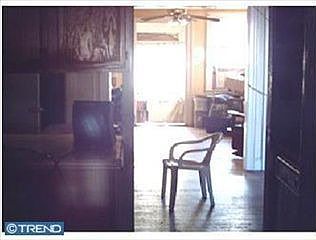2nd image of 6304 Marsden St