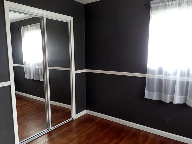 4107 Crystal St — Photo 9