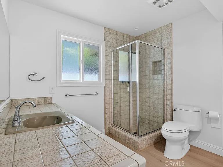 720 Emerald Bay — Photo 10