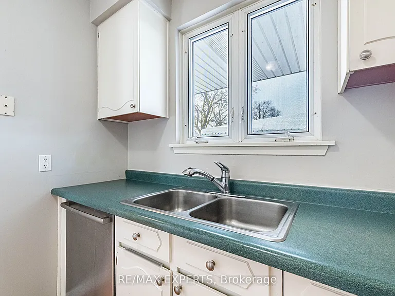 93 A Dawson Rd — Photo 7