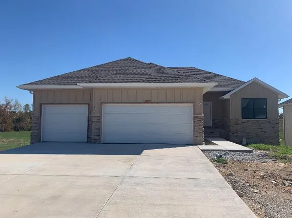621 W Arbor Glenn Drive, Nixa, MO 65714