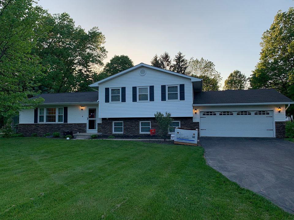 1st image of 5884 Sunset Dr
